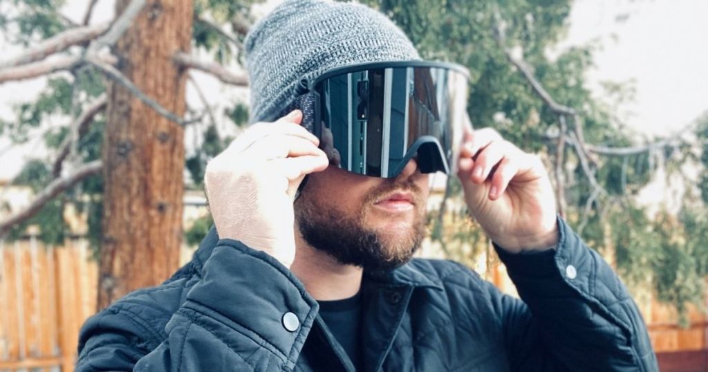 man wearing a pair of ski goggles