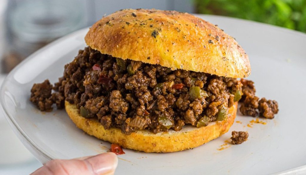 keto sloppy joe on bun