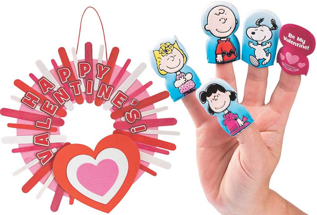 stick valentines day wreath and snoopy puppets