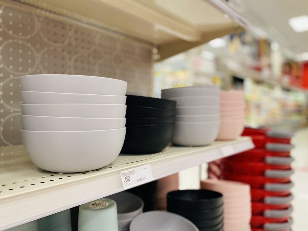 gray and black plastic bowls