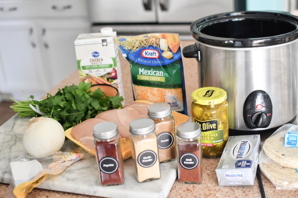 slow cooker chicken taquitos ingredients