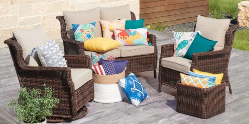 Colorful Outdoor Throw Pillows from $7 Shipped for Select Kohl’s Cardholders (Regularly $20)