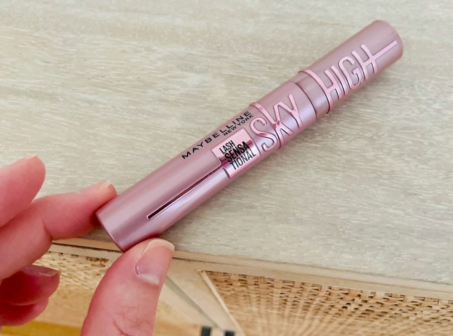 hand holding maybelline sky high mascara