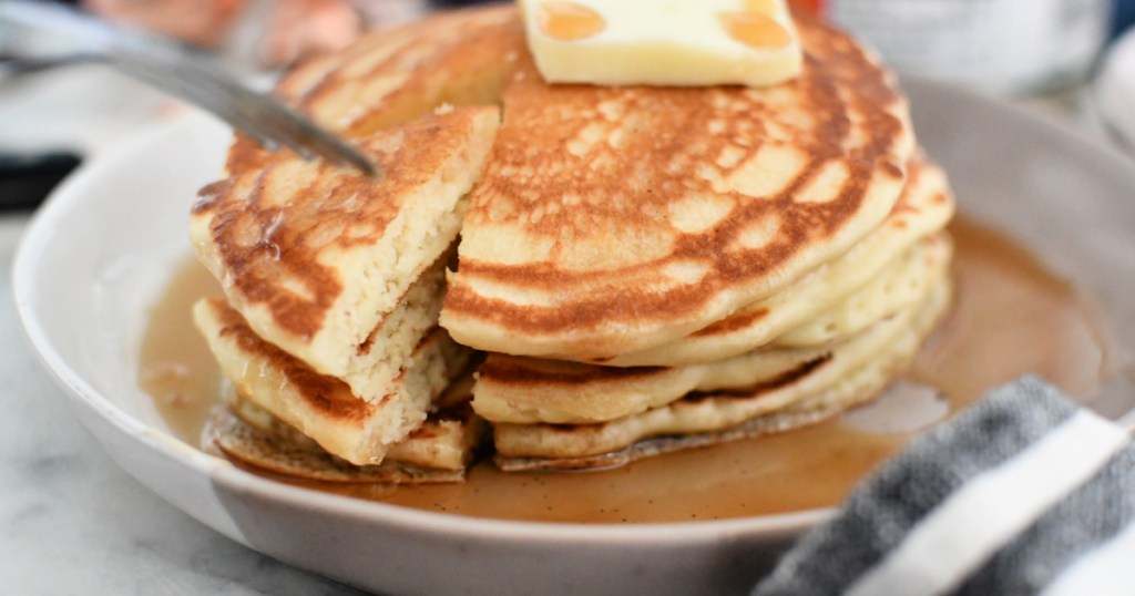 plate of fluffy pancakes