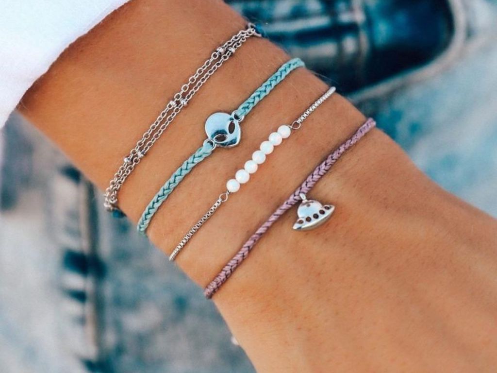 pura vida bracelets on wrist