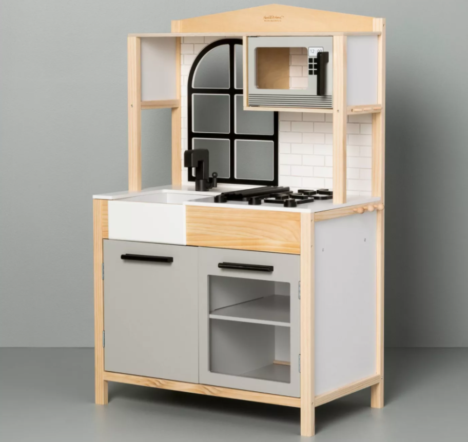 Hearth & Hand Toy Kitchen