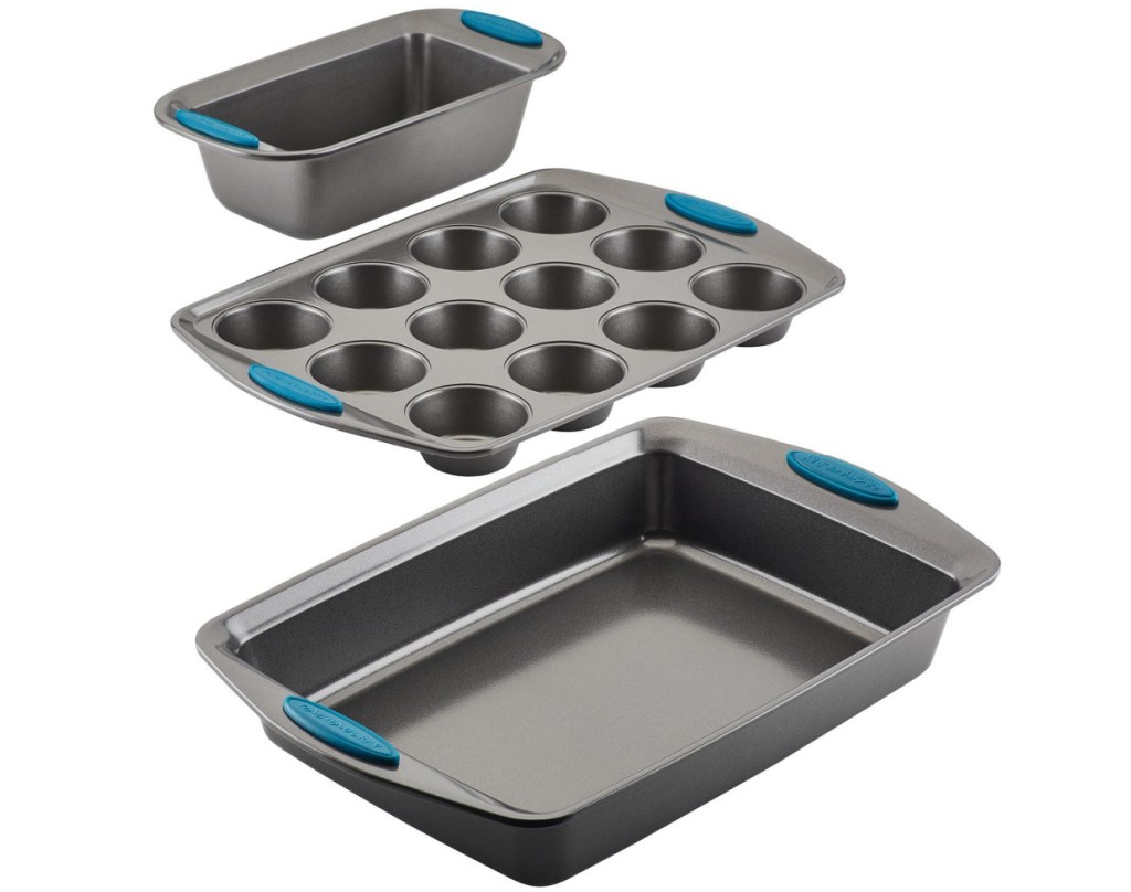Three piece set of nonstick bakeware