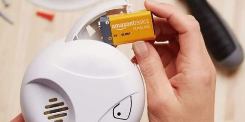 Amazon Basics 9 Volt Batteries 4-Pack Just $4.41 Shipped (Reg. $10)