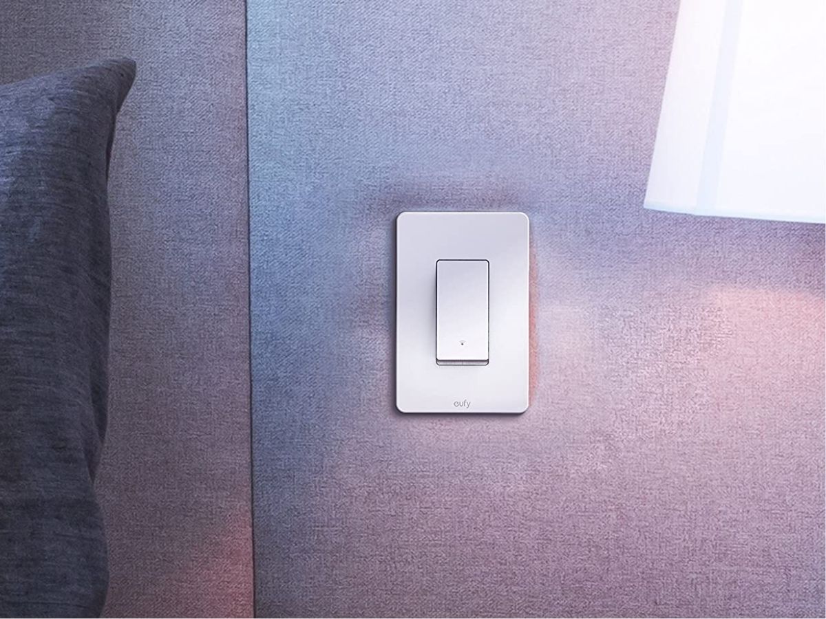 Smart Switch on wall