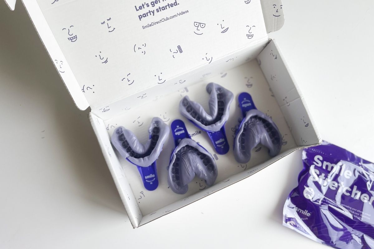 smile impression trays in box
