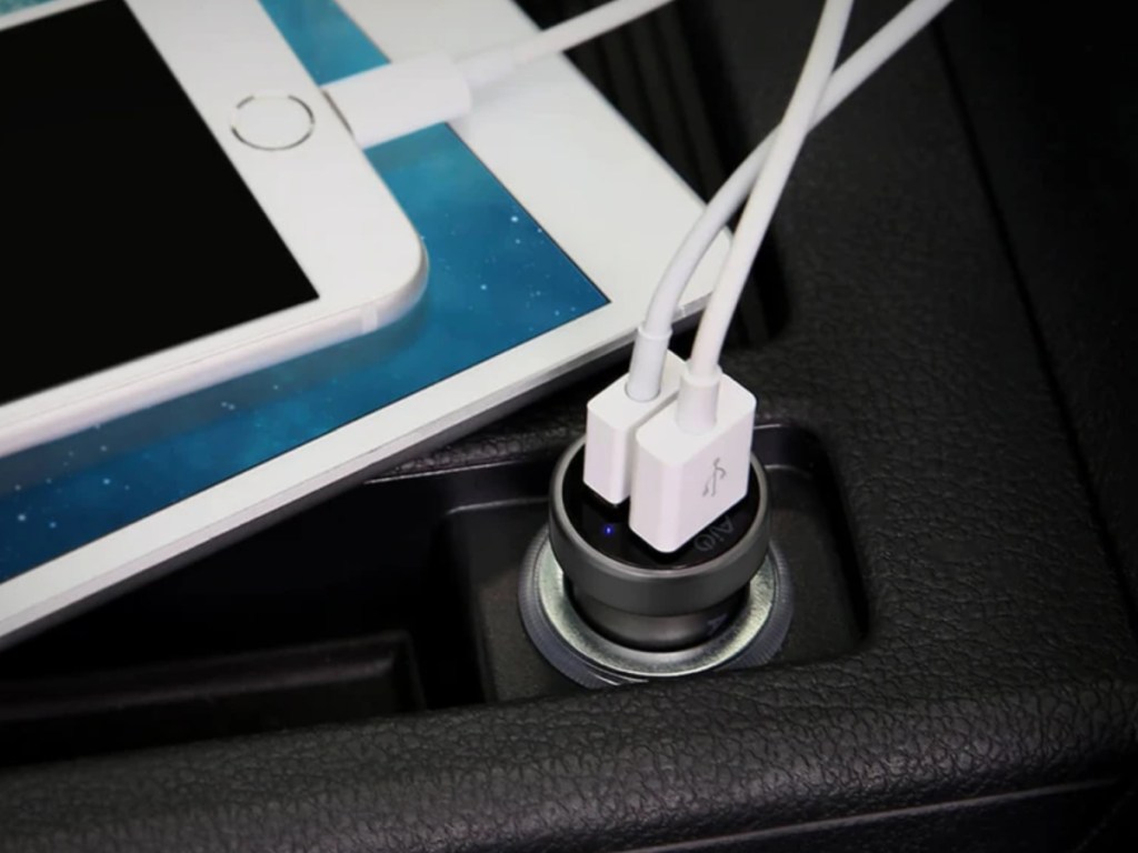 aukey car charging port 