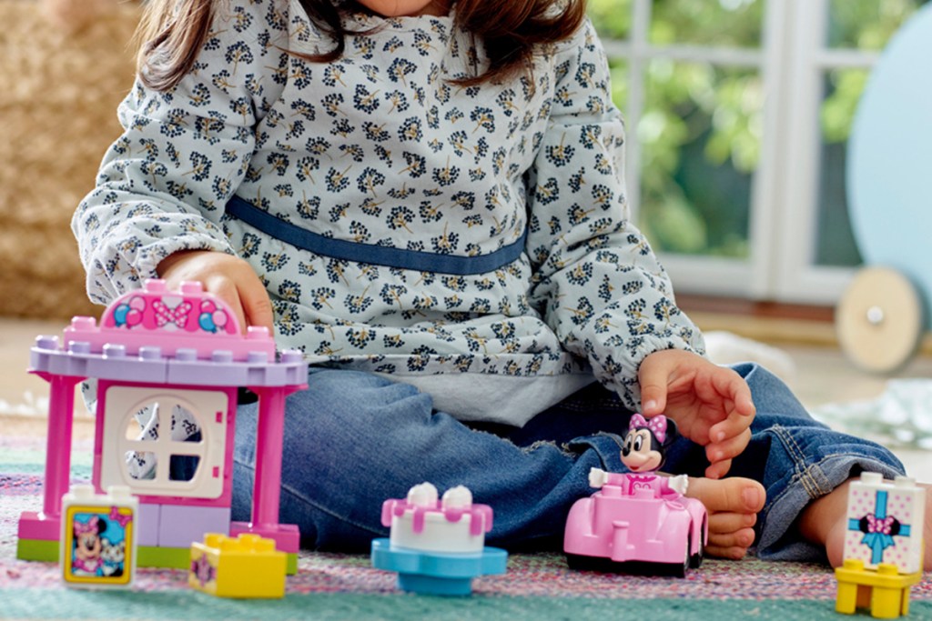 LEGO duplo minnie
