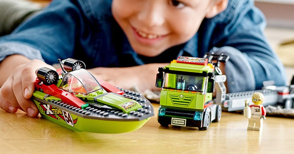 LEGO speed boat