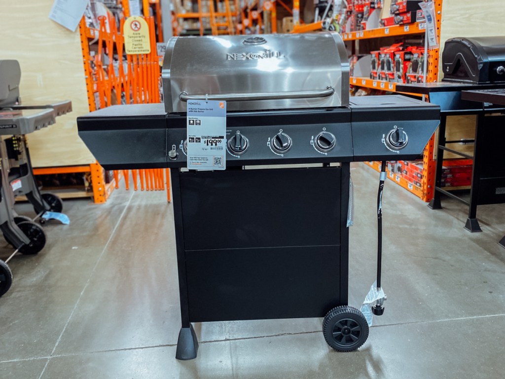 Gas Grill on display at home depot