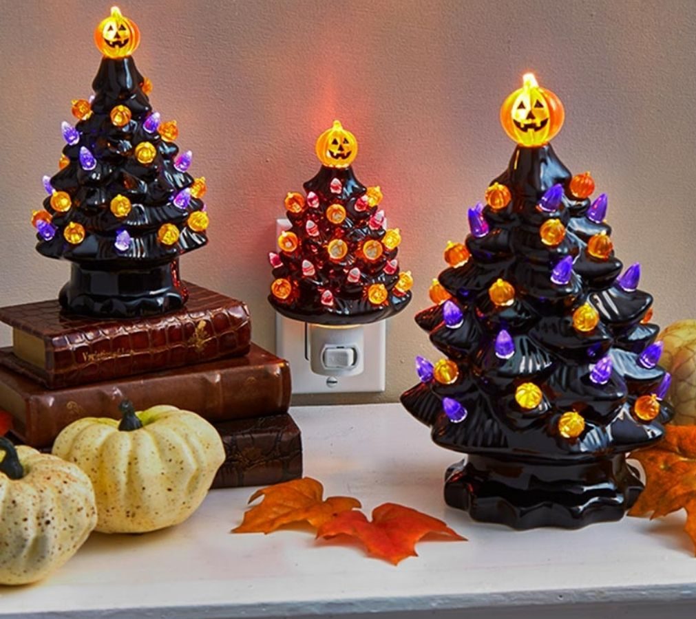 Retro Halloween Trees