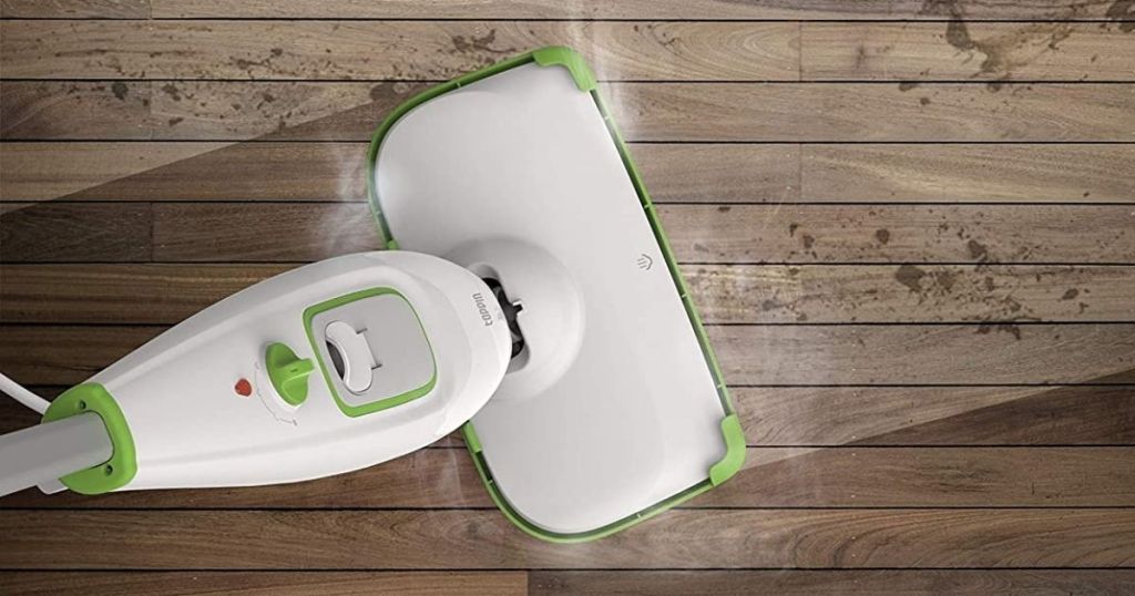 steam mop cleaning hardwood floor