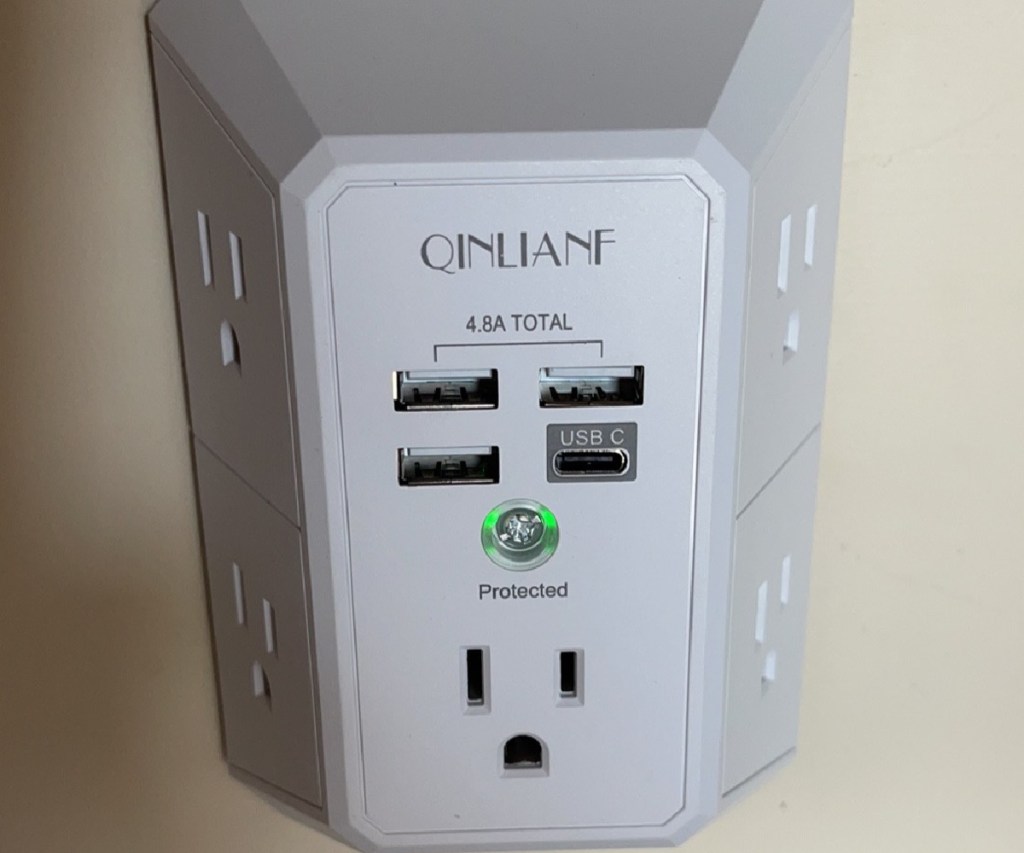 USB wall charger