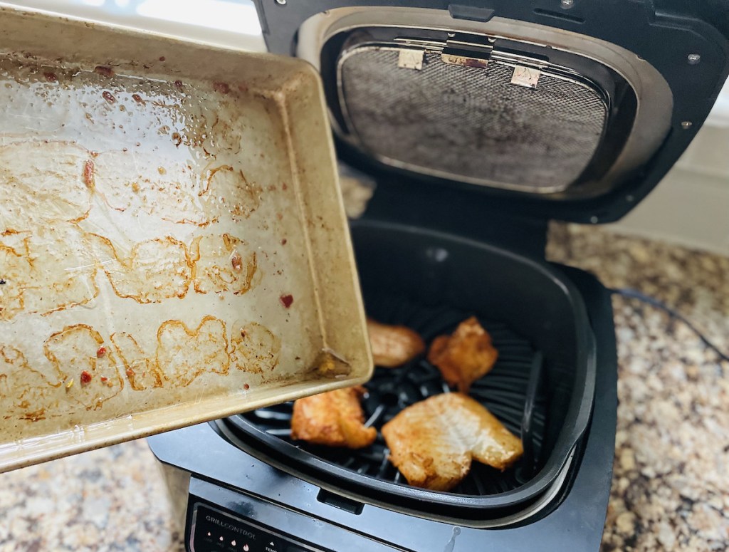 adding bacon grease to air fryer