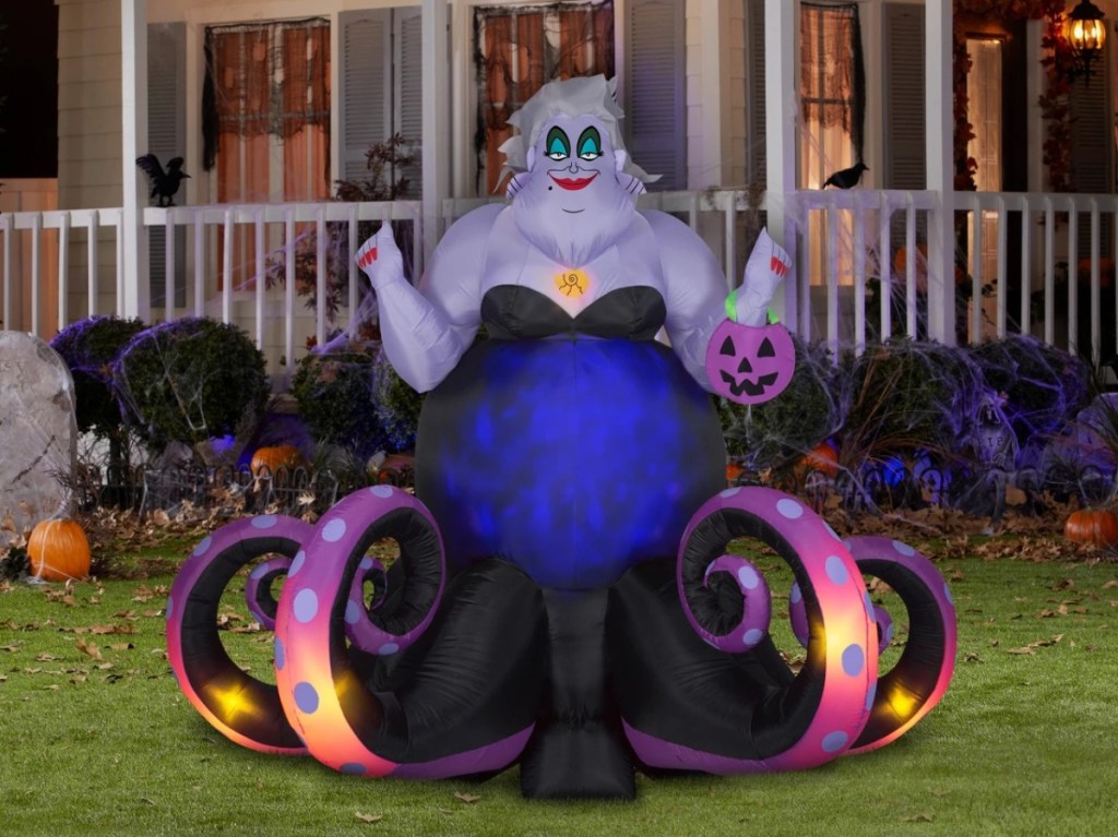 inflatable-ursula