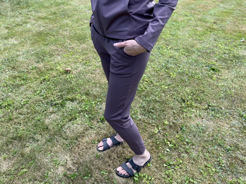 woman wearing 32 degrees fleece tech joggers