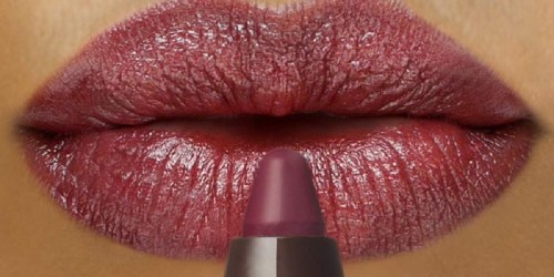 Burt’s Bees Gloss Lip Crayon Only $3 Shipped on Amazon (Regularly $9)