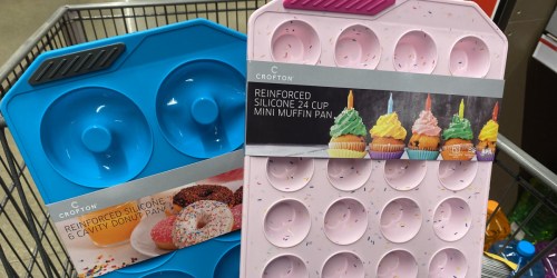 Silicone Baking Pans Only $6.99 at ALDI | Come w/ Reinforced Sides