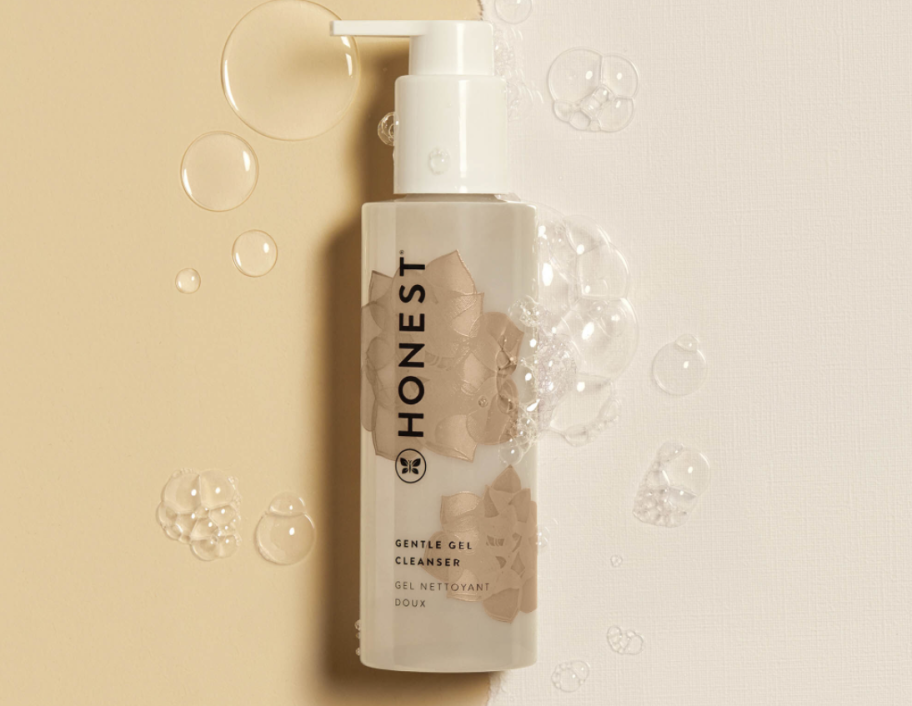 bottle of Honest Beauty Gel Cleanser