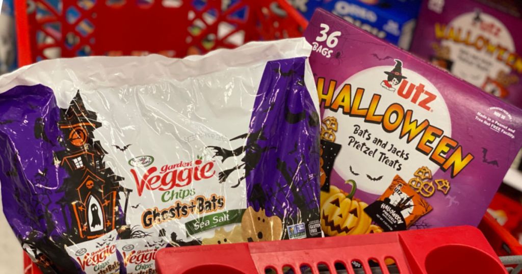 halloween snacks in basket 