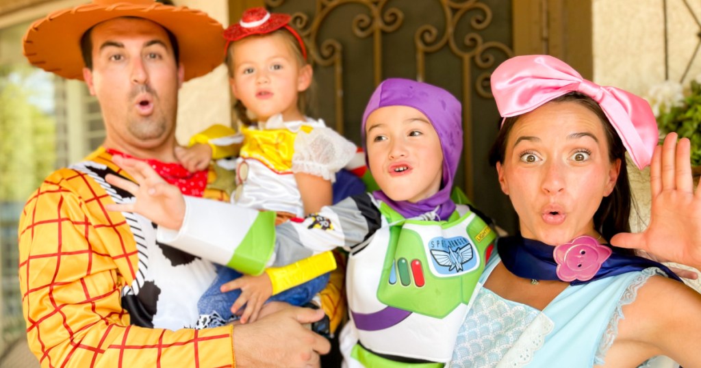 Disney family Halloween costumes toy story