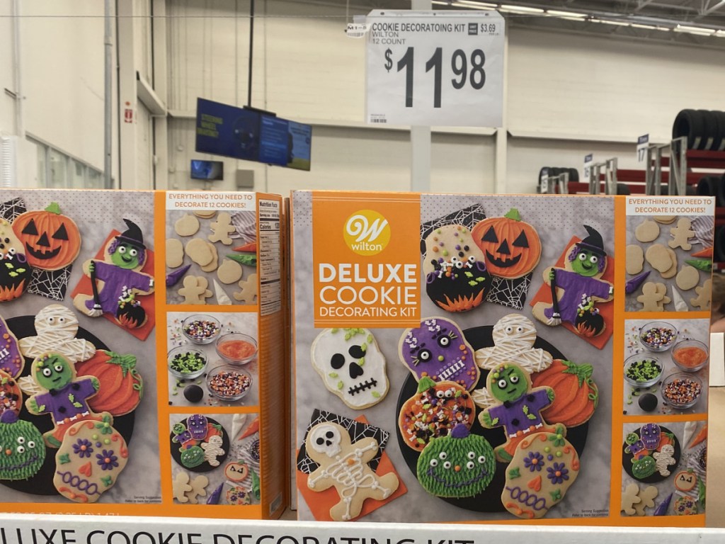 halloween deluxe cookie kit