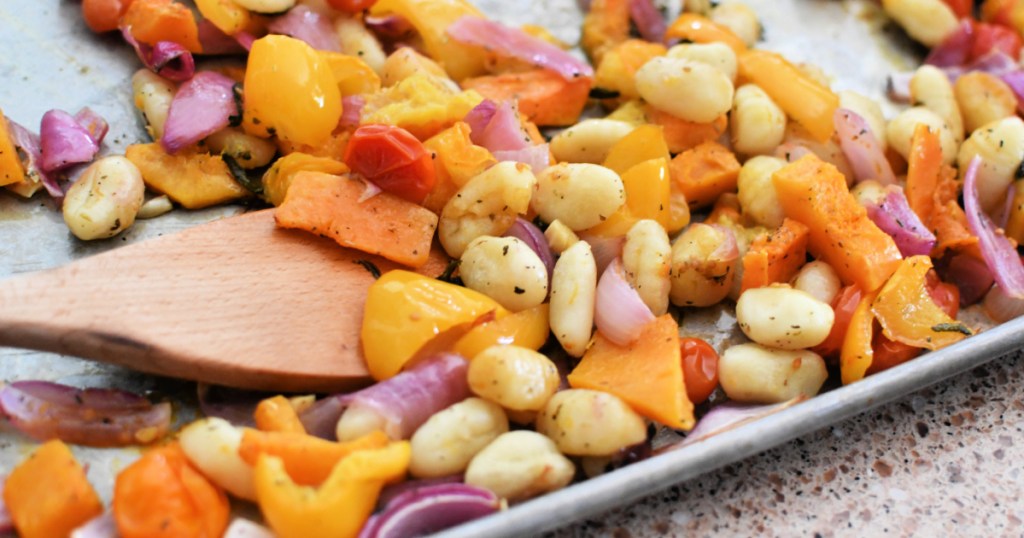 sheet pan with gnocchi and veggies