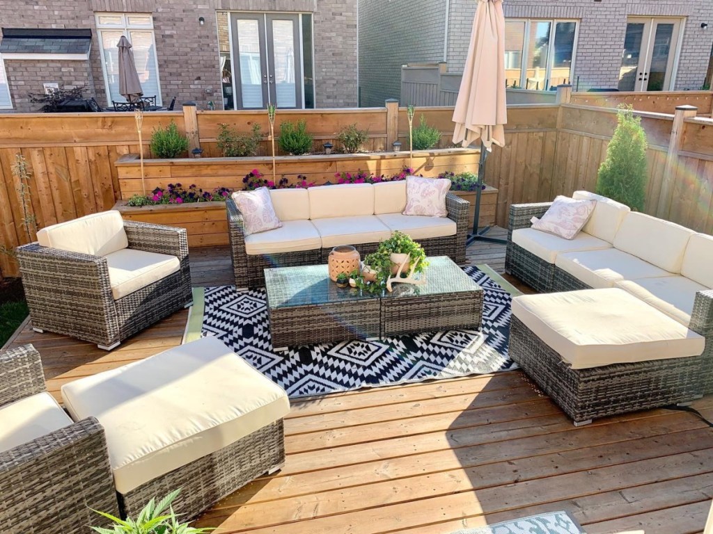 patio furniture on back deck