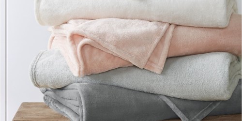 Plush Queen Size Blanket Only $14.93 on Macy’s.com (Regularly $50) | Antimicrobial & Machine Washable