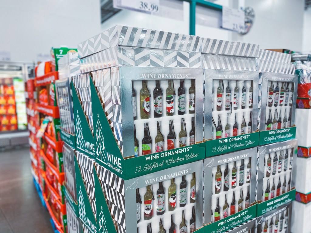 Wine Ornaments packaging display