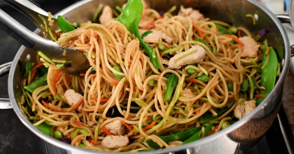 chicken chow mein