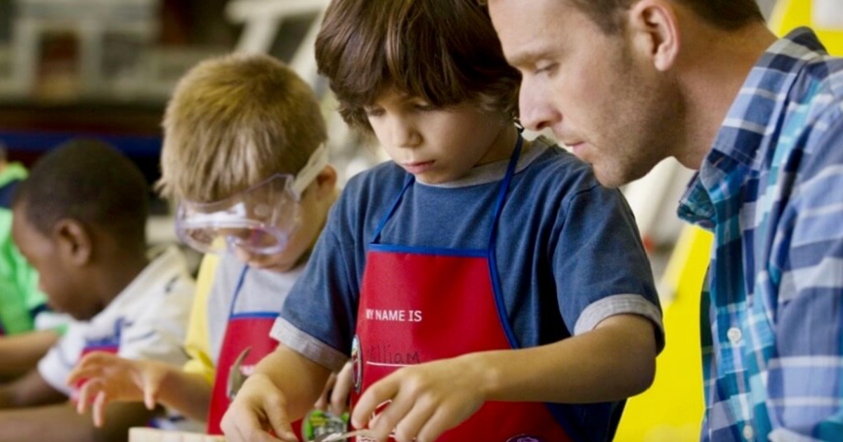 kid working on lowes kids craft