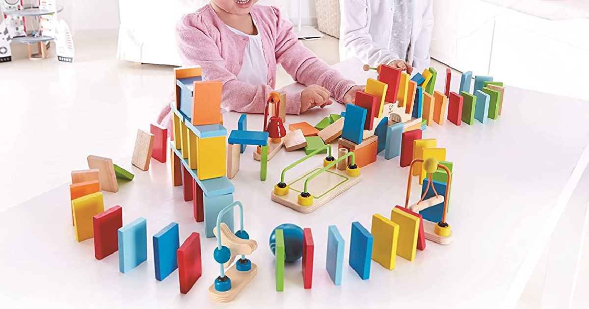 Dynamo Wooden Domino Set by Hape