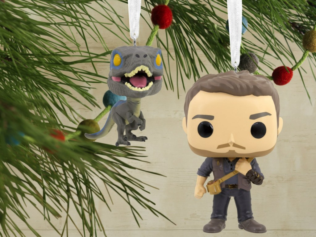 Hallmark Funko POP!Jurassic World Owen and Blue Ornament 2 Pack