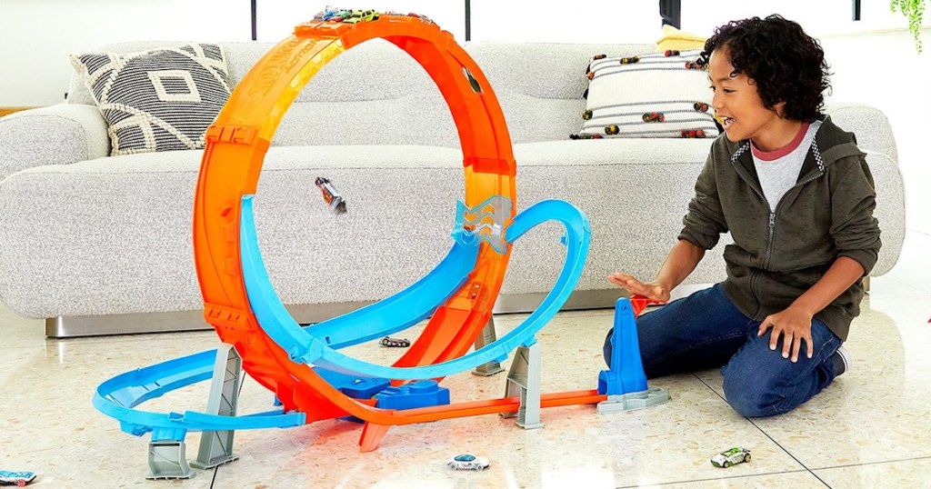 Hot Wheels Mega Loop