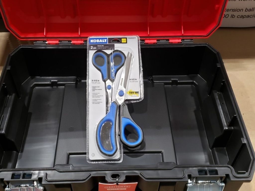 Kobalt scissors