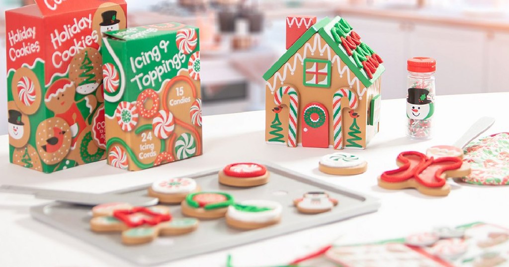 Melissa & Doug Deluxe Holiday Baking Set