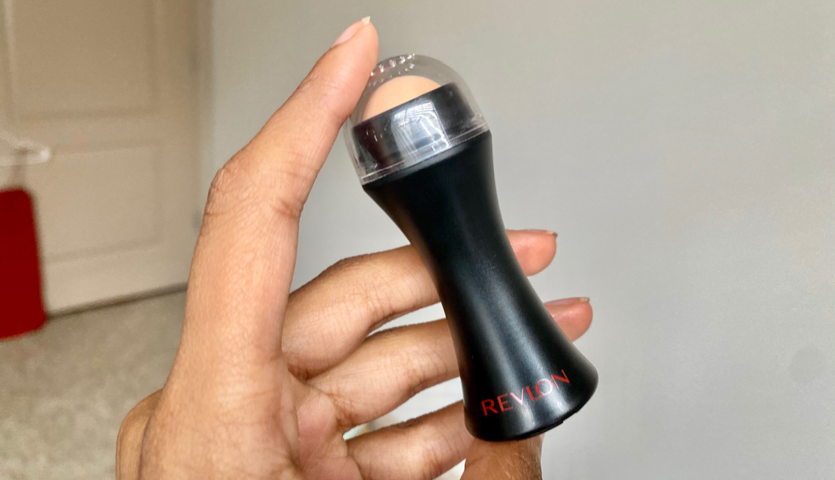 holding revlon oil roller