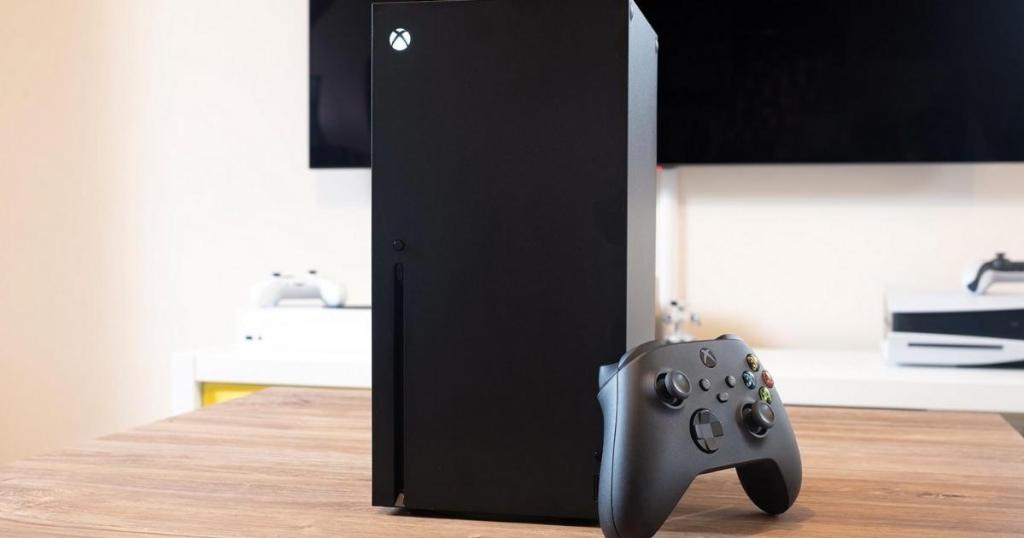 Xbox Series X console and controller