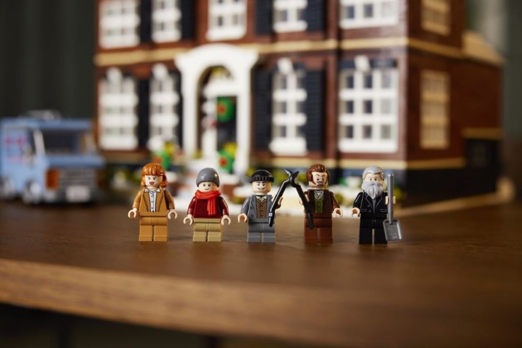 LEGO Ideas Home Alone LEGO set