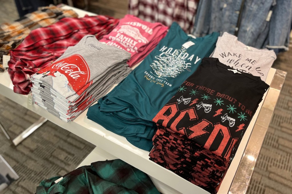 maurices graphic tees in store