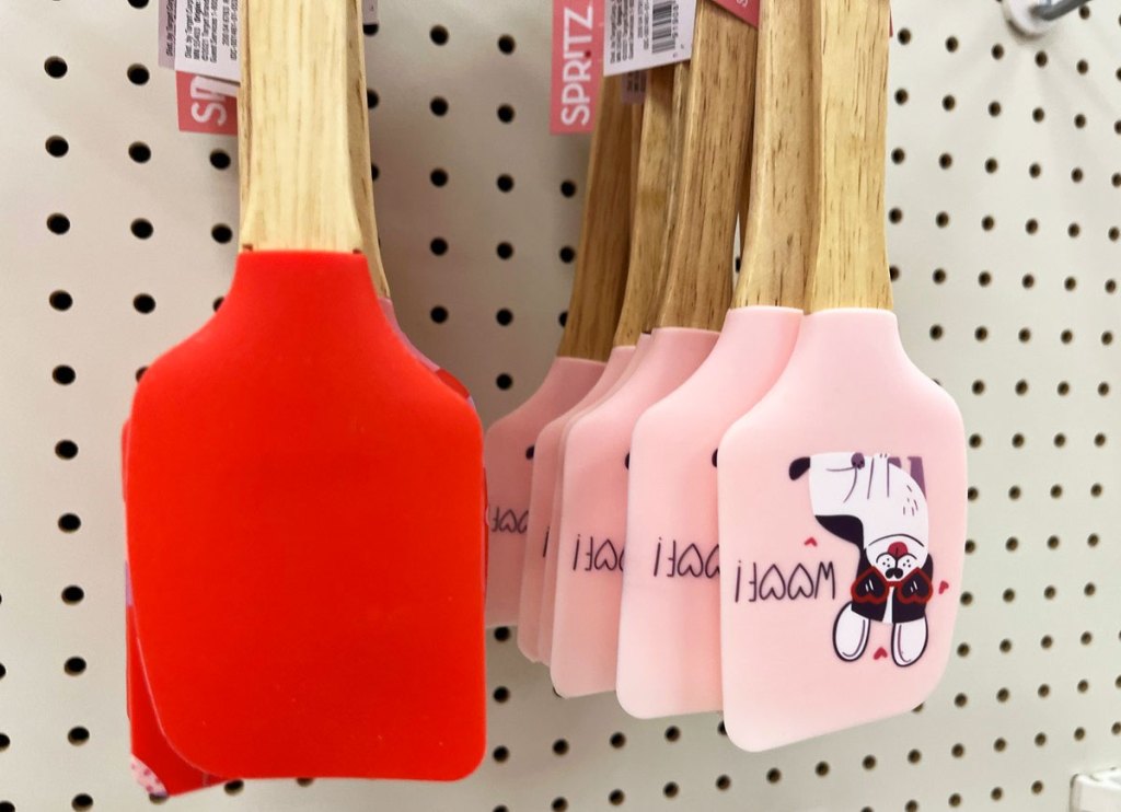 Spritz Valentine's Day Spatulas