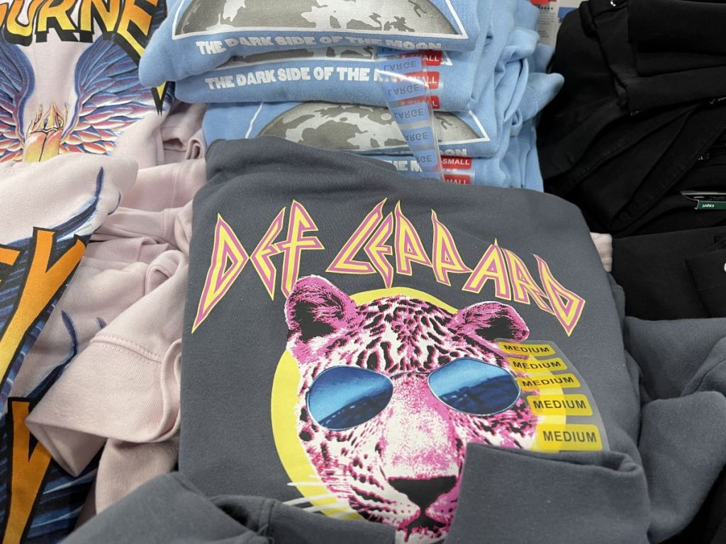 Def Leppard sweatshirt