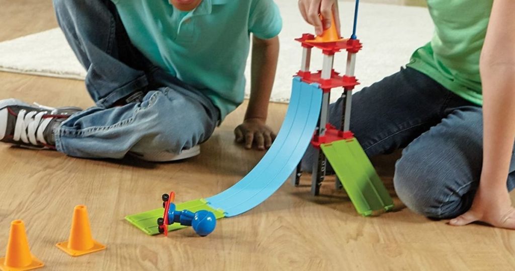 kids building a skate park set