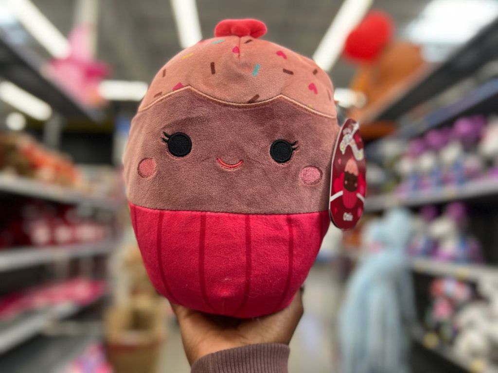 Squishmallows Valentine Cupcake Ottie