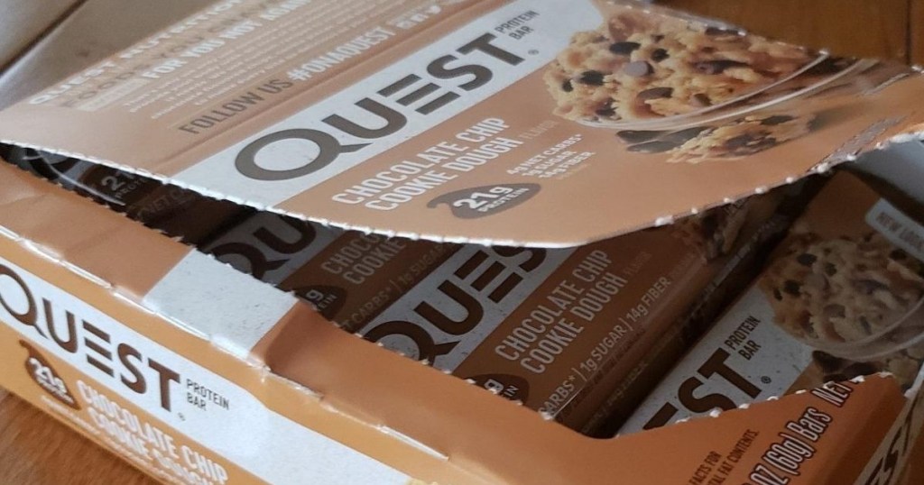 quest chocolate chip cookie dough bars in box